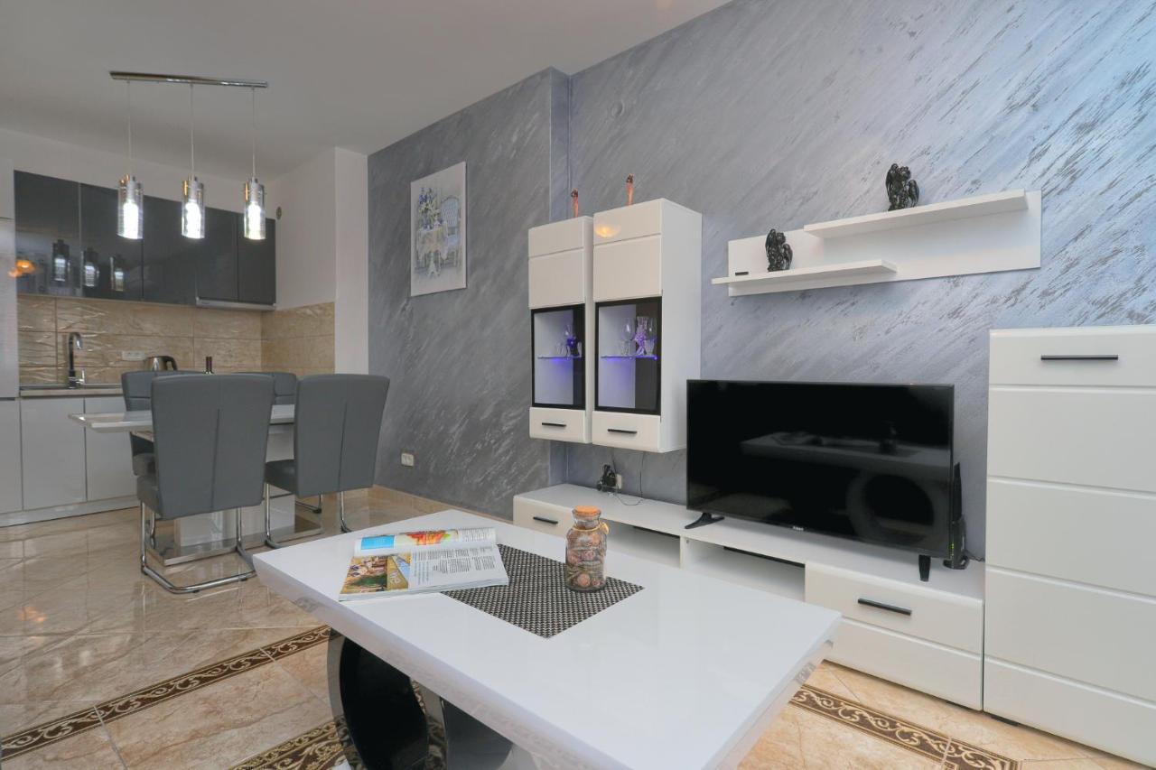 Apartment Anatolia - Mina Bečići Buitenkant foto