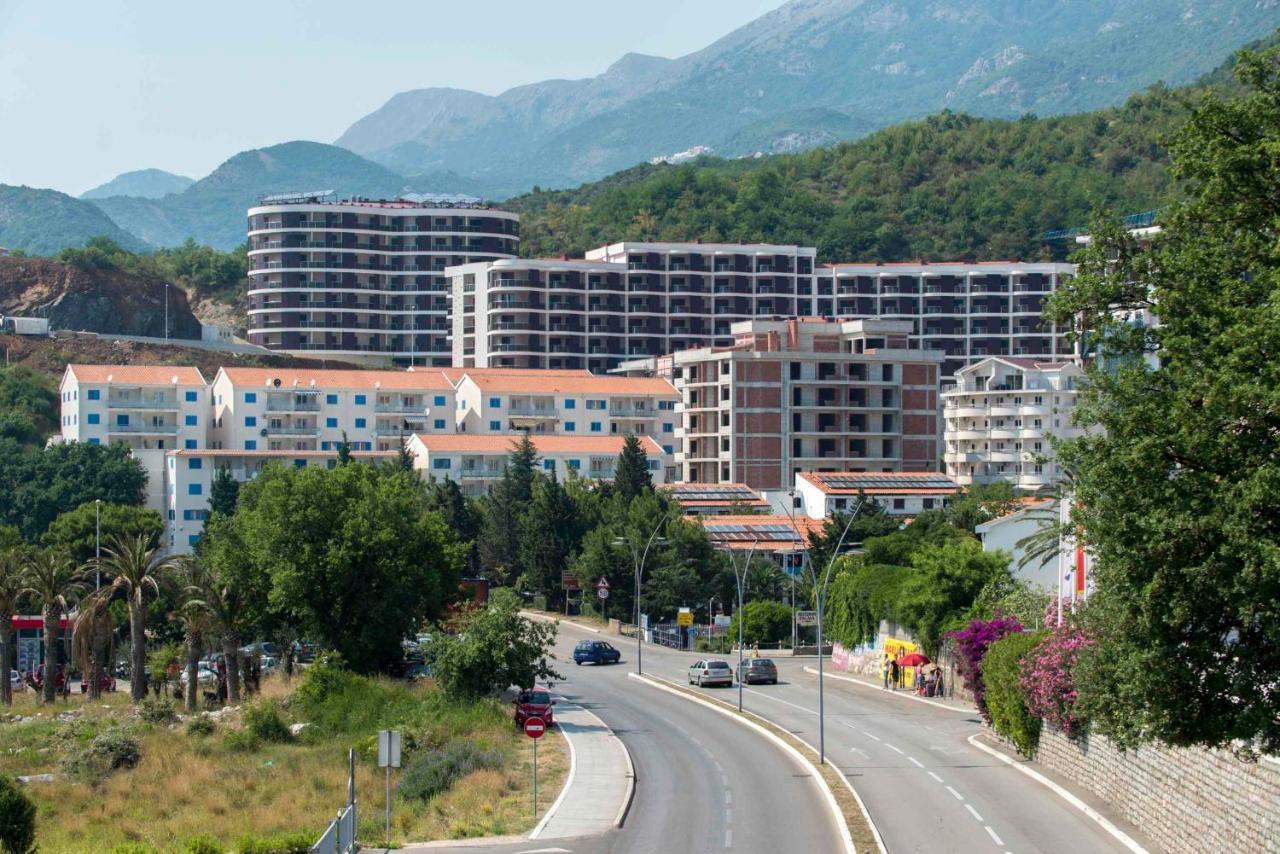 Apartment Anatolia - Mina Bečići Buitenkant foto